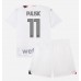 Tanie Strój piłkarski AC Milan Christian Pulisic #11 Koszulka Wyjazdowej dla dziecięce 2023-24 Krótkie Rękawy (+ szorty)